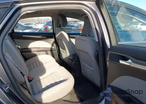 2014 Ford Fusion S из США, поврежденный, VIN 3FA6P0G7XER145360